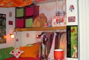 Cozy or Cramped Tricks and Tips for Setting up a Small Dorm Room 1